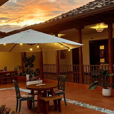 Hotel Colonial Andino - Parque Principal De Pitalito Kültér fotó