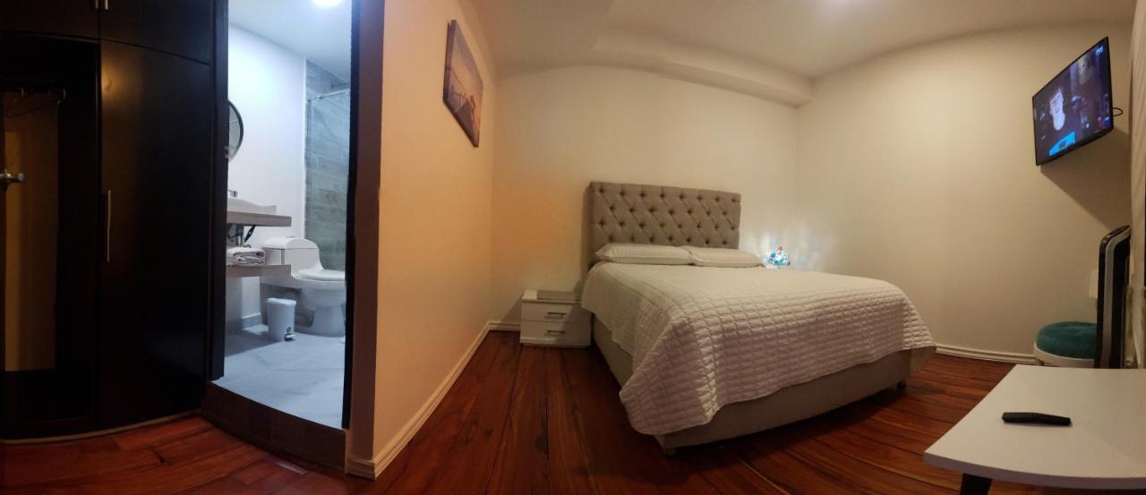 Hotel Colonial Andino - Parque Principal De Pitalito Kültér fotó