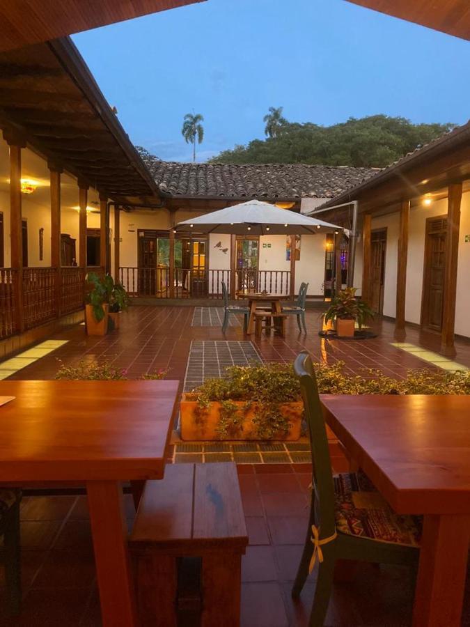Hotel Colonial Andino - Parque Principal De Pitalito Kültér fotó
