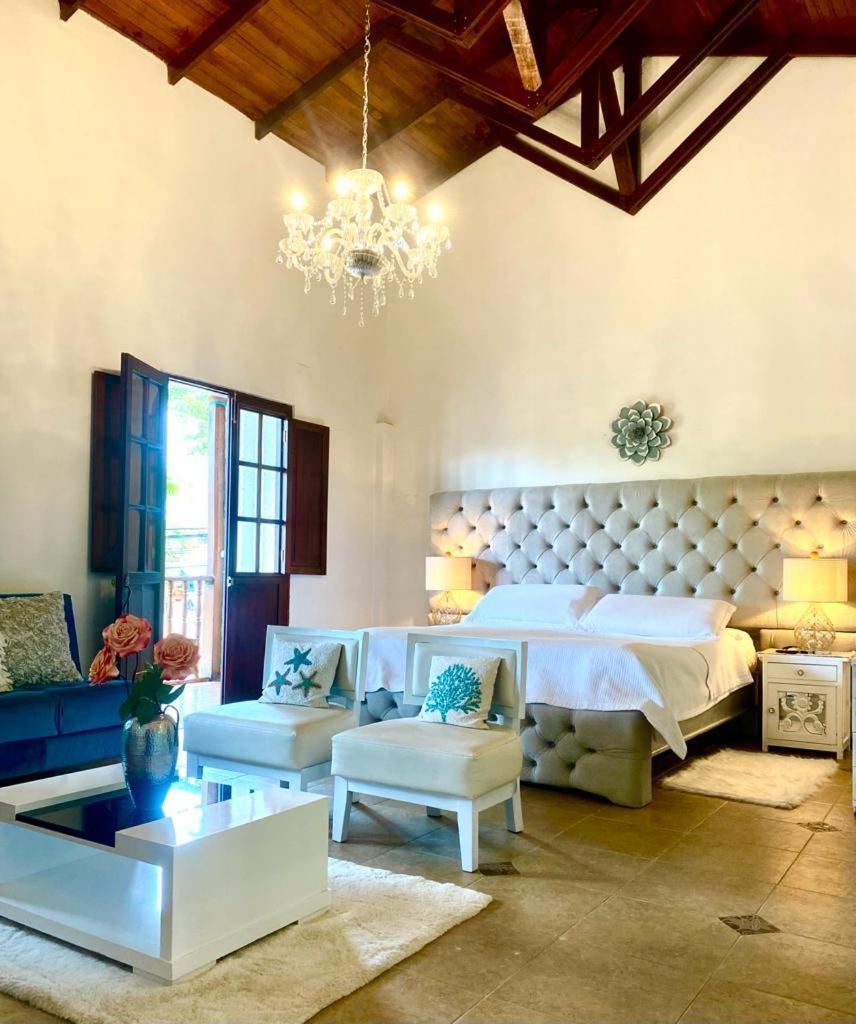 Hotel Colonial Andino - Parque Principal De Pitalito Kültér fotó